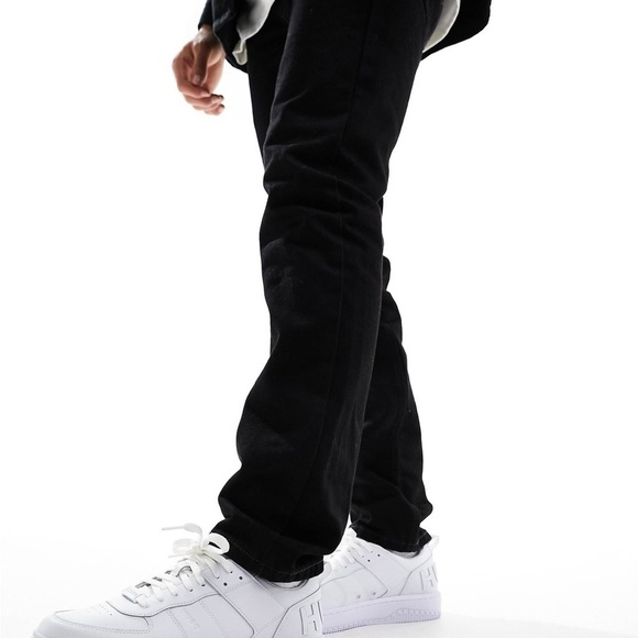 Hugo  • Men's White Leather Kilian Sneakers - Picture 6 of 8